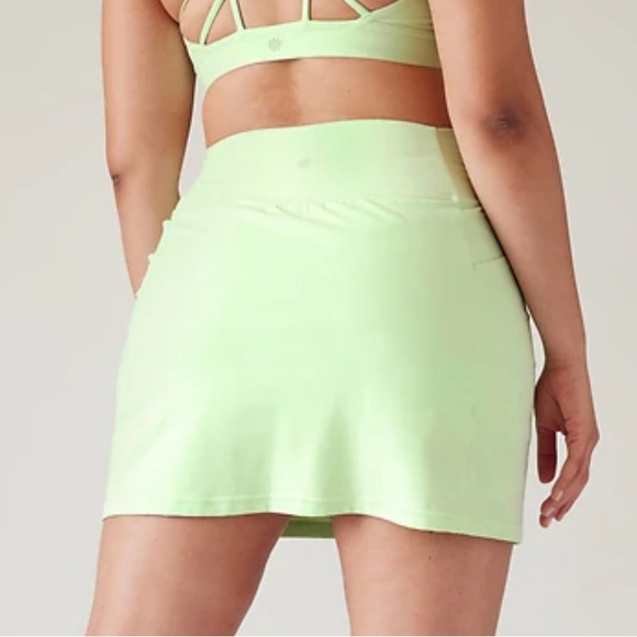 Athleta Salutation Stash High Rise Skort - Picture 2 of 6